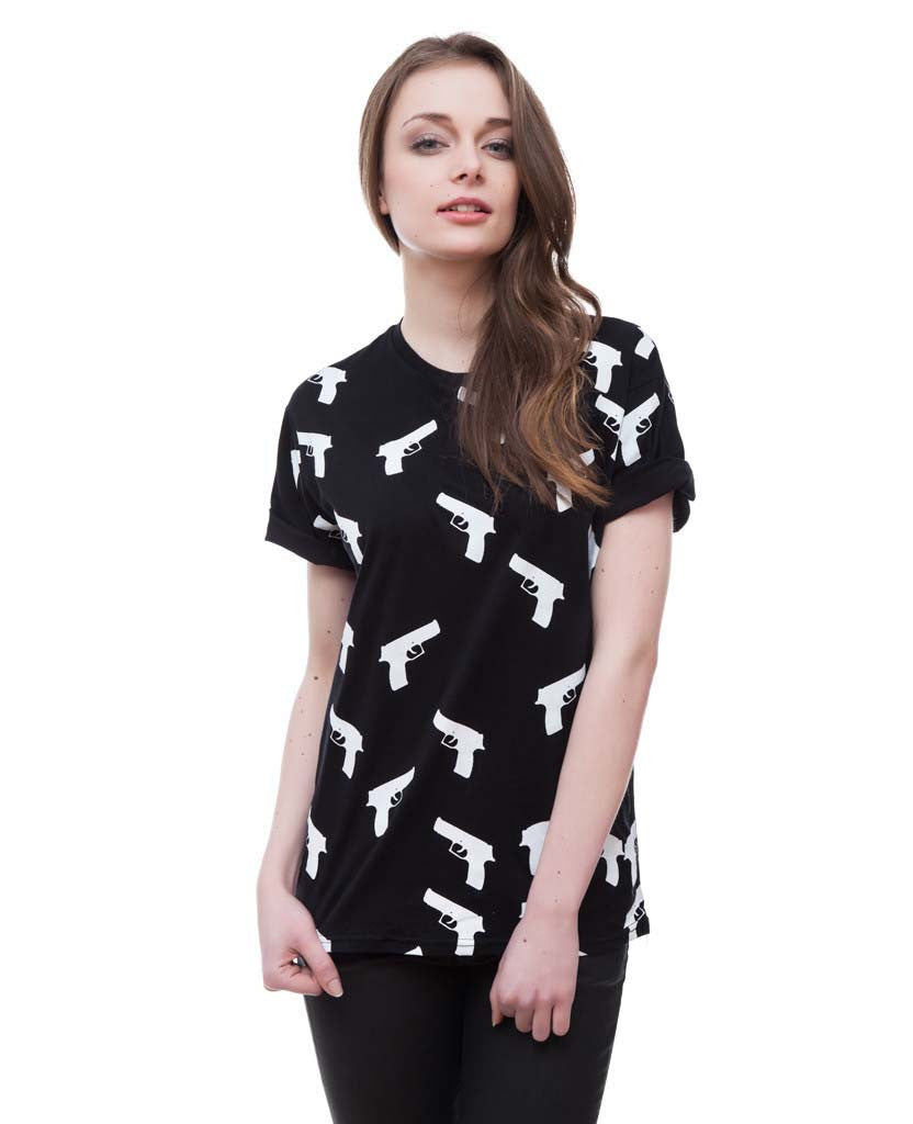 Gun black t-shirt