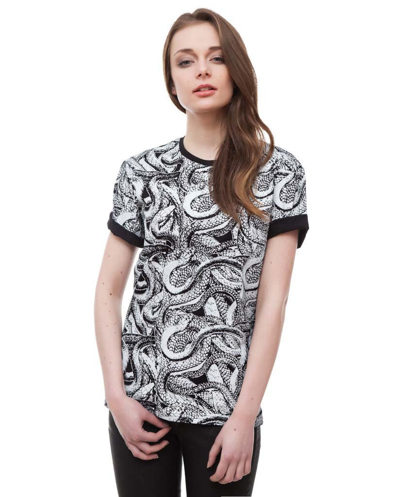 Snake black t-shirt